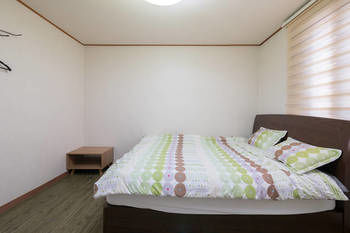 Campfire Guesthouse Seoul