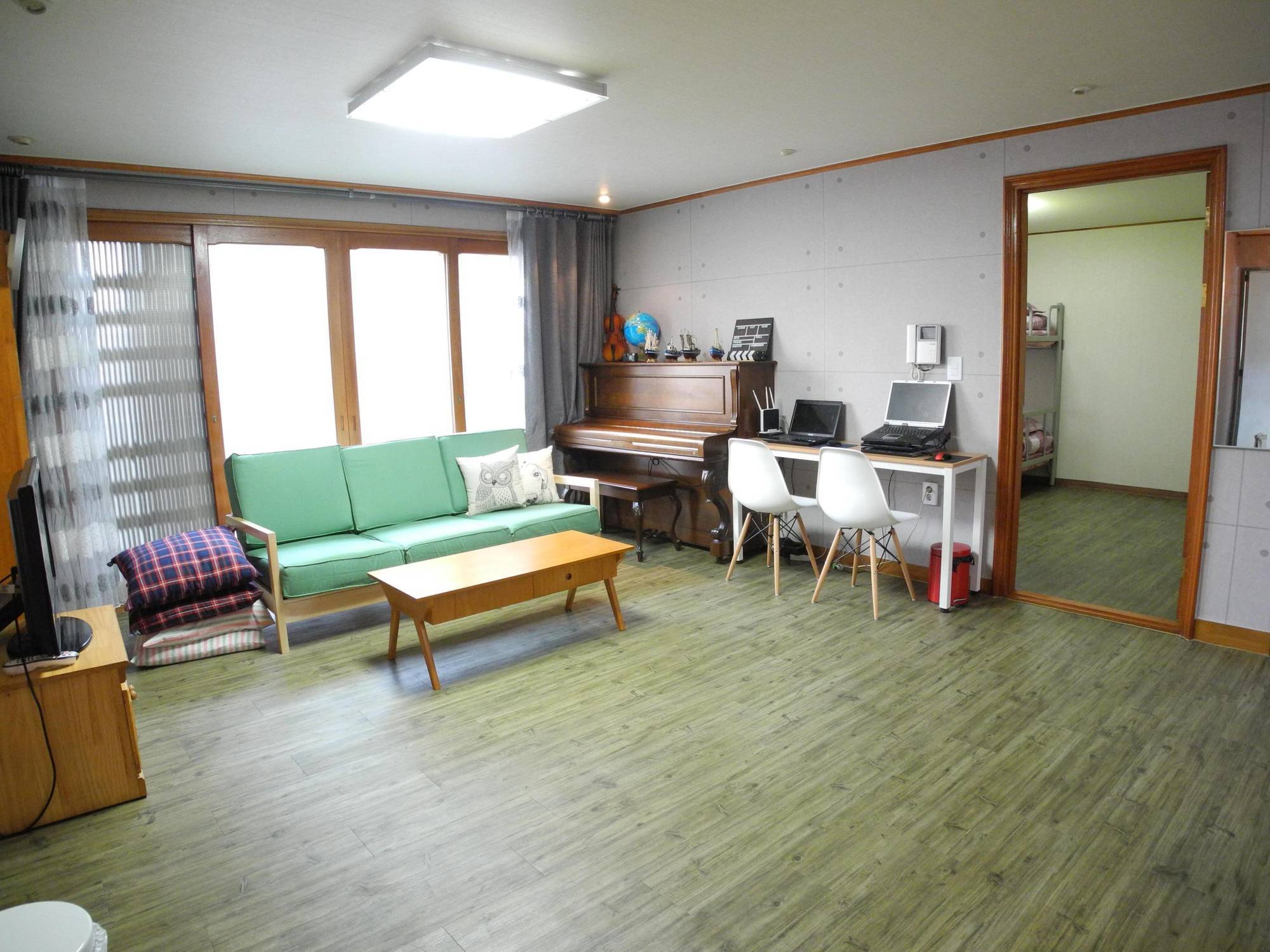 Campfire Guesthouse Hotel Seoul